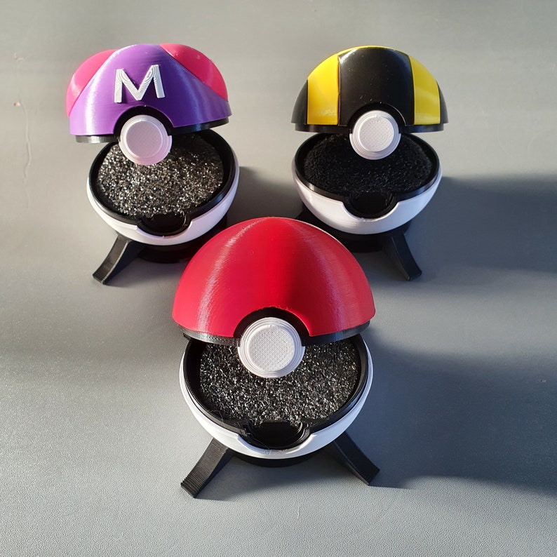 Boîte et support pour bagues Pokeball image 7