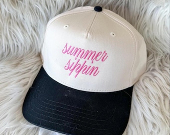 Letnia czapka z haftem Summer Sippin Classic Dad Hat, Letnia czapka z haftem Summer Sippin Modna czapka typu trucker Richardson, Letnia czapka baseballowa z haftem Summer Vibes