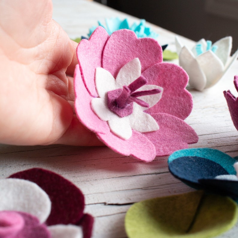 Felt Flower SVG Files for Cricut Silhouette Floral Cut File - Etsy