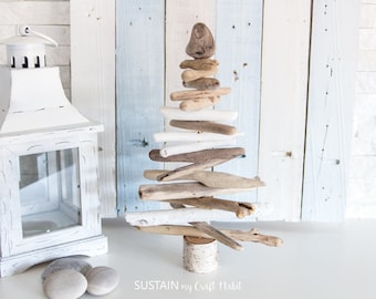 Arbre de Noël driftwood de table | Décor de vacances respectueux de l’environnement | Décorations rustiques de Noël | Idée côtière de cadeau de Noël | Fabriqué au Canada