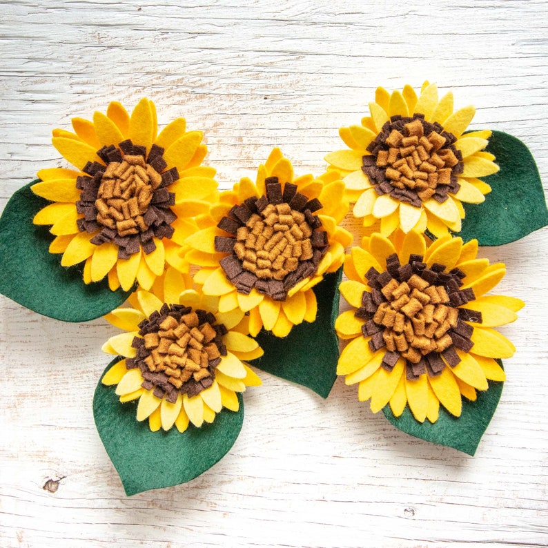 Sunflower Felt Flower PATTERN Templateno-sew felt Includes 2 Sizes Pattern PDF, SVG cut file Party favors, wreaths, Cricut, Silhouette image 1