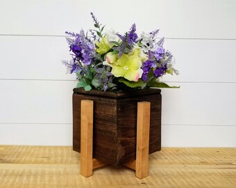 Wooden box floral arrangement, nursery decor, table centerpiece, entryway decor, rustic farmhouse, new home housewarming, valentines gift