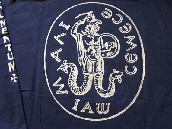 Années à 1995 Monumentum longue chemise à Années manches T. NOS 0099e1 Années à 1995 Monumentum longue chemise à Années manches T. NOS 0099e1