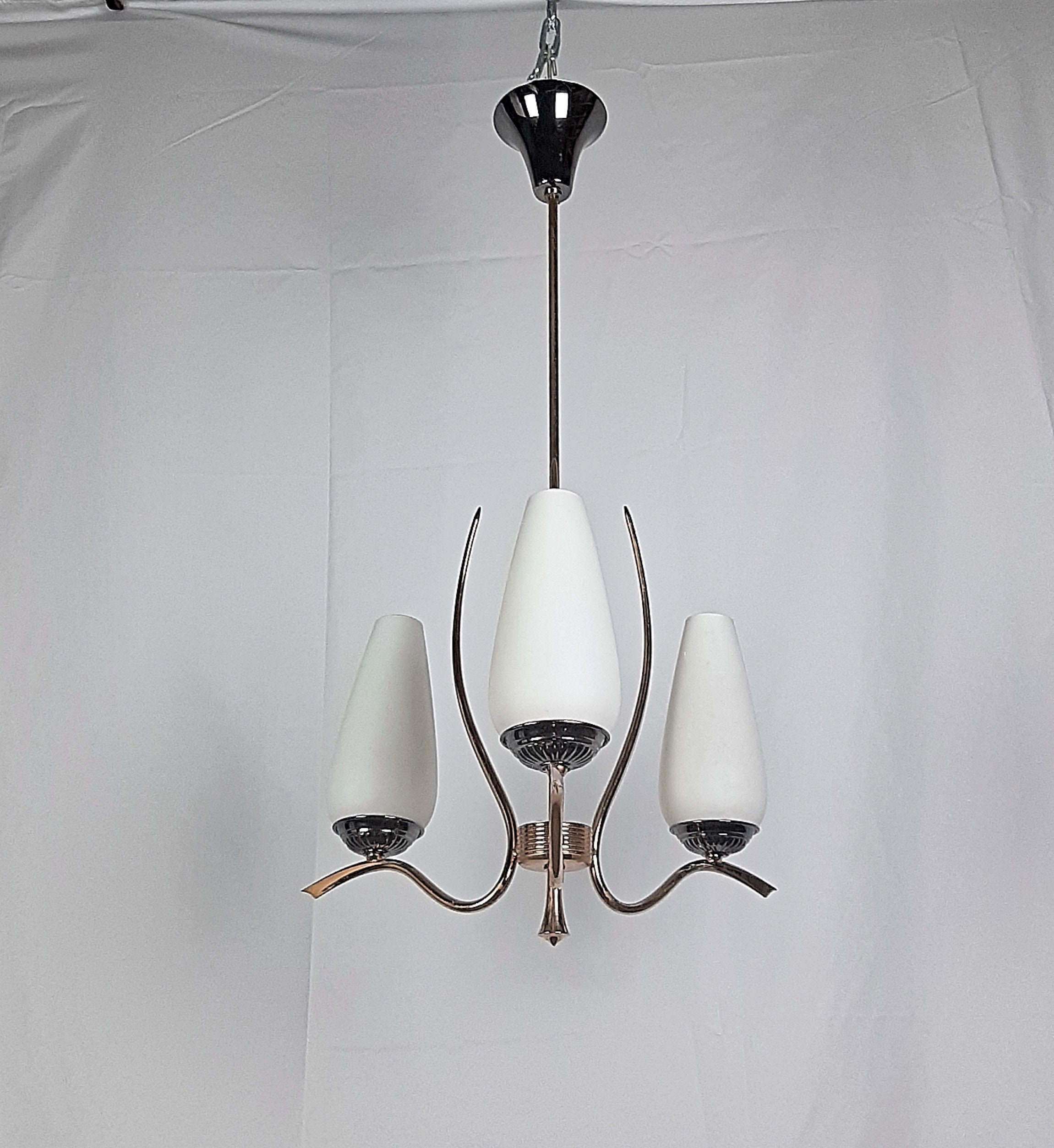 Milieu Du Siècle Lustre Moderne Élégant Grand Forme Mince Pour Une Petite Salle à Manger ou Chambre 