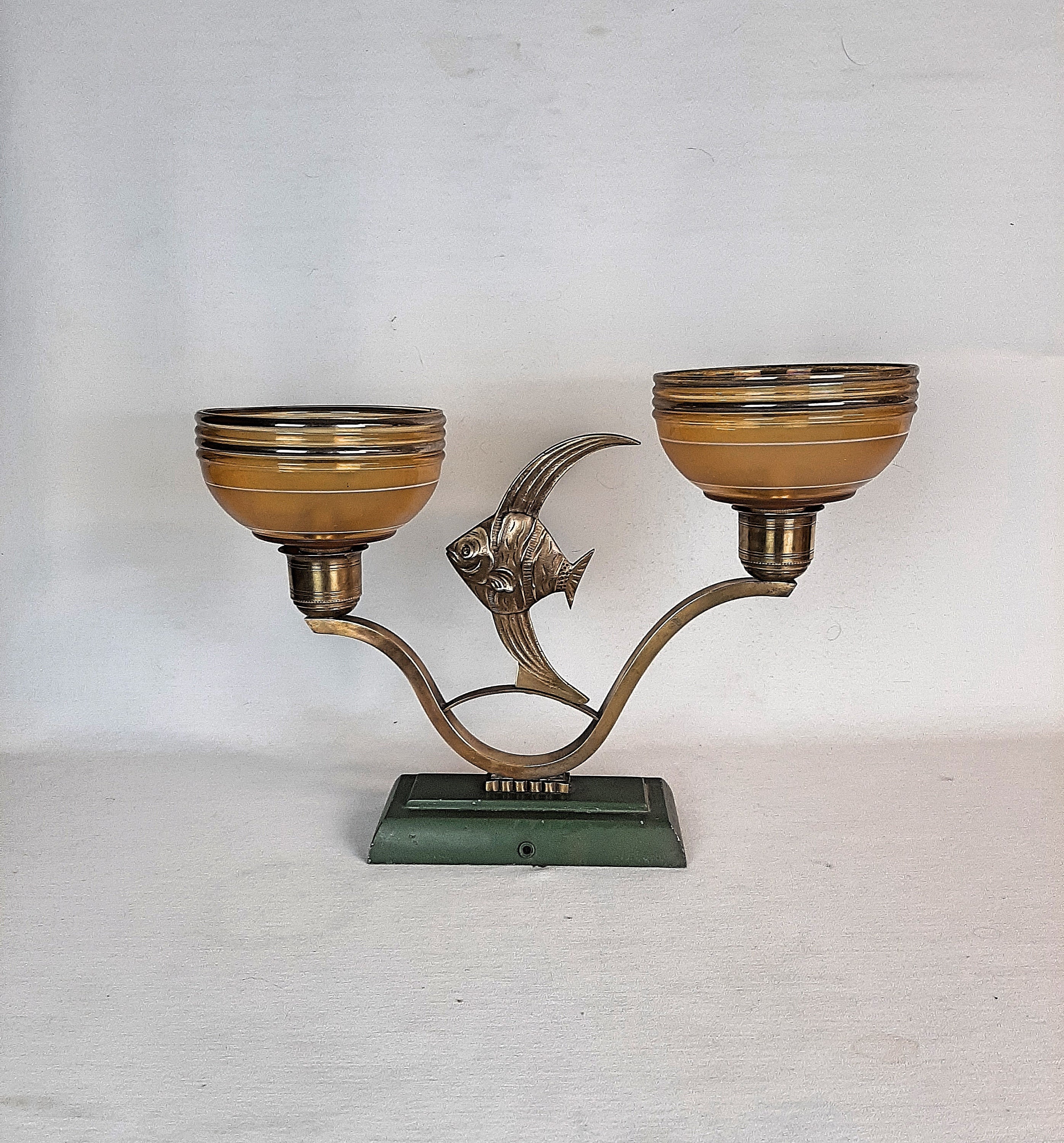 Devignes Lyon France Lampe Art Déco Vintage Look Rétro Ange Motif Poisson en Bronze Ambré Teinte Ver