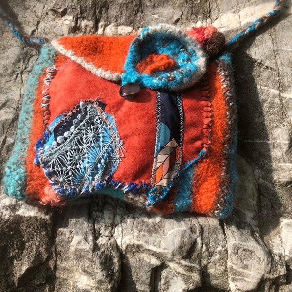 TASCHE, boho, orange, upcycling, TIGER LILY, Unikat handgemacht, slow fashion, woolen art, nachhaltig, Geschenke Frauen, Frühling, neu