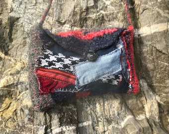 Bag, unique handmade, boho, blue red, BRICK in THE WALL, retro, upcycling, unique art, gifts for women, felt, wool, 80s, folk art
