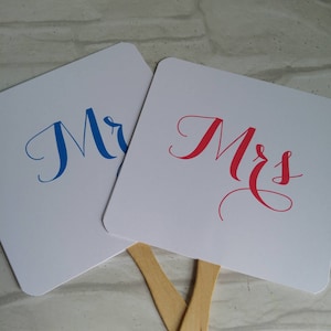 Jeu du jour du mariage de Mr et Mme | Mr et Mr Paddle Fan | Accessoires photo Mme et Mme bleu royal rouge