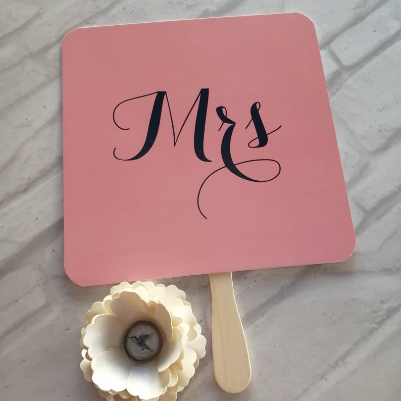 Mr / Mrs Wedding Day Game Paddle Fans Navy and Dusky Pink Game Cards Fun Wedding Photo Props Mrs