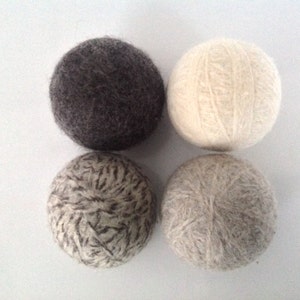 Set of 4 Wool Dryer Balls, 100% Wool, Eco Friendly, Zero Waste, Ready to Ship, Green Gift, Dryer Balls, Laundry, Handmade