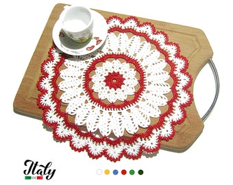 Christmas White and Red crochet doily in cotton 10.5 inc (26.5 cm) for Home Decor - CHOICE OF COLORS - Made in Italy