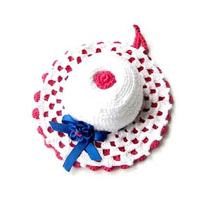 White and Hot Pink crochet hat pincushion in cotton 4.3 inc (11 cm) for Sewing Lovers - Made in Italy