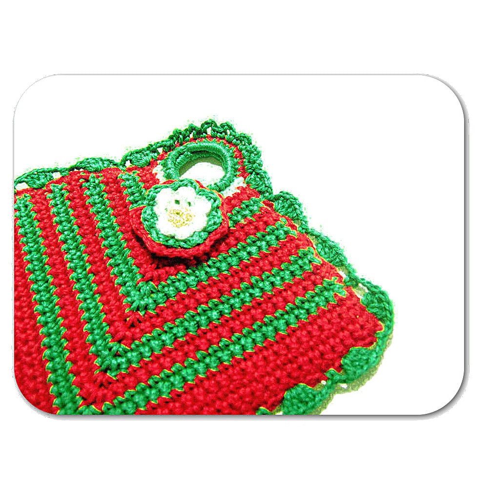 Crochet potholder Christmas red and green 