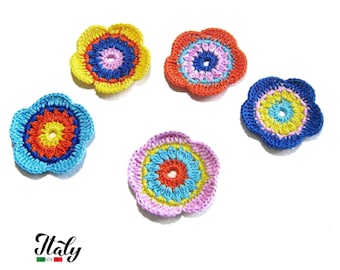 Colorful crochet flower in cotton 1.9 inc (5 cm) for Applications - 5 PIECES - Made in Italy