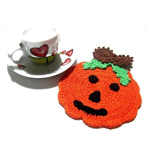 LISTO PARA ENVIAR Salvamanteles de calabaza de ganchillo naranja 4.5x5.5 inc (11.5 x 14 cm) - Decoración de Halloween (9HL) imagen 2