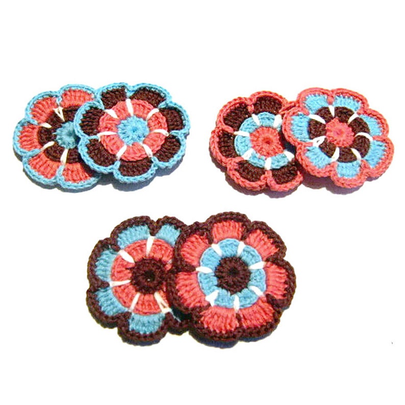 Set 6 colorful crochet flower appliques 2.3 inc Made in Italy Set 6 applicazioni fiori colorati all/'uncinetto