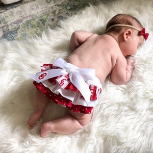 OU Sooners Ruffled Diaper Cover-Baby Bloomers-University of Oklahoma-Game Day-Newborn Photo Prop-Birthday Outfit-Cake Smash Outfit