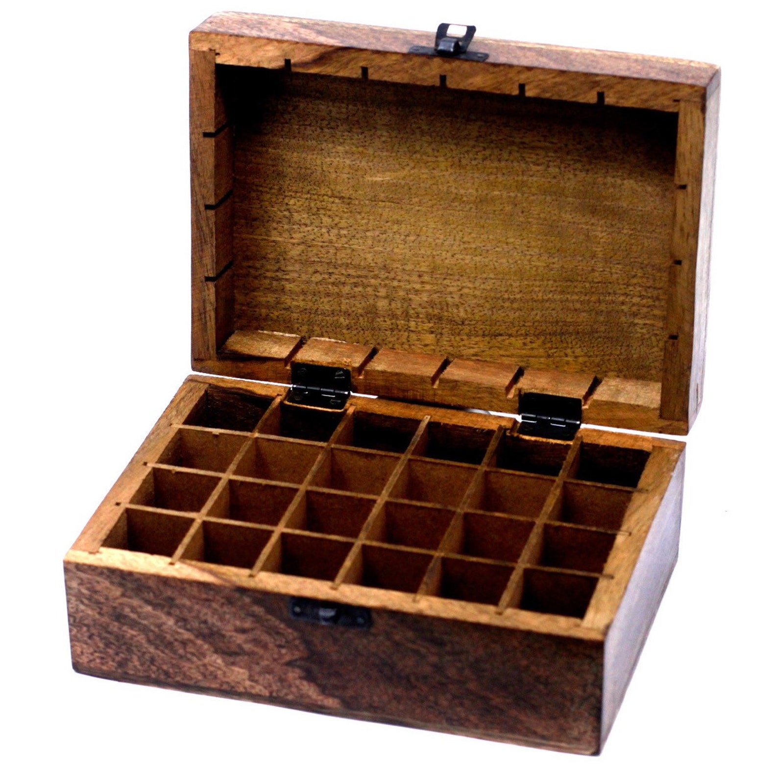 Mango Gift Box Pakistan : Fangshan Mango Wang Gift Box - Golden Pin Design Award - Order best quality mangoes gift basket for your friends and family in pakistan now.
