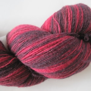 146 g. 1 ply 8/1. Kauni yarn High quality 100% PURE wool Artistic yarn from Estonia, which assures environmental friendliness. Color Fuxia