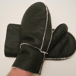 Handmade Men Mittens natural sheepskin(natural leather trimmed inside with natural soft sheepskin)Warm very soft Friendly to skin of hands