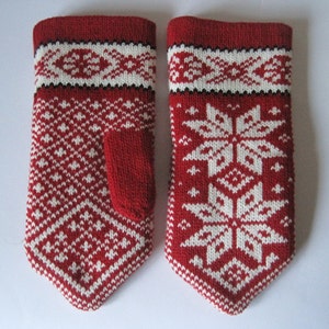 Women Two-layer knit Mittens Natural Merino wool Yarn Scandinavian Classic Traditional Norwegian Selbu pattern Safe Warm Soft for hands