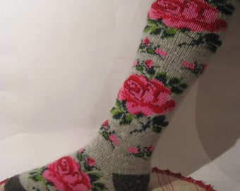 Nice Knit and felt Of Natural Angora wool yarn Women Stockings with Red Rose flower Knee socks for warmth and comfort your feetEU38-40US-8-9