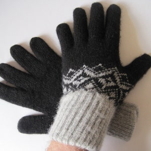 Men Knit Gloves Traditional Scandinavian Style Norway folk fashion patterns Knit Felt natural Angora wool yarn Nice Warm Soft for hands