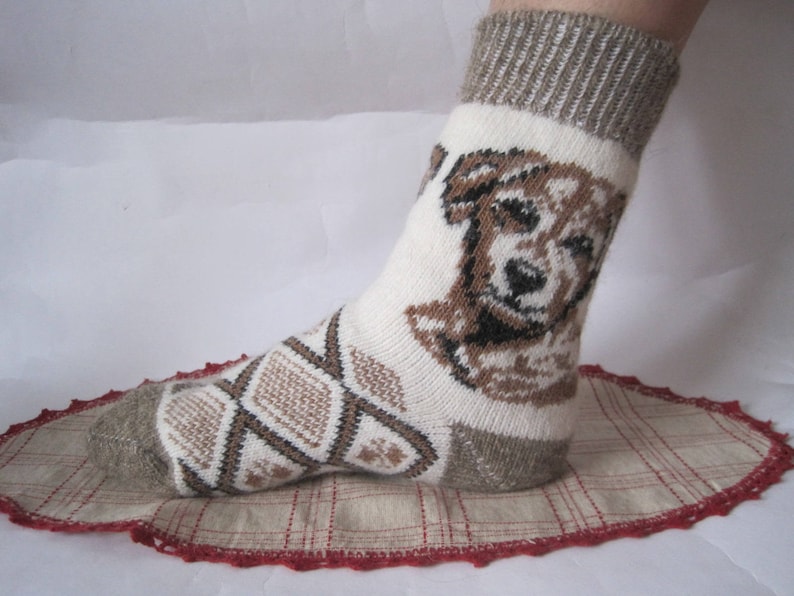 Discount Nordic Eco Friendly socks Beautiful form and Good Quality of Angora wool yarn Knit pattern Dog Puppy Soft warm and comfortable