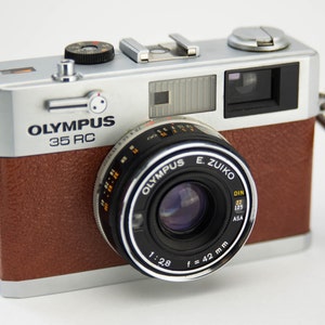 オリンパス　35RC 楽天市場】【整備済】【保証付 】 オリンパス OLYMPUS 35 RC S/N
