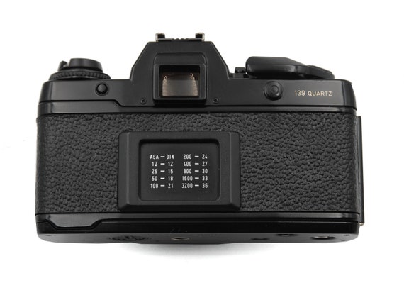 Contax 139 Quartz、137 MD、137 MA、RTS 交換用レザーレット