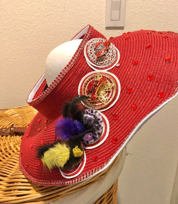 Red Straw Visor Floppy Hat Description