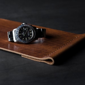 Valet Tray Gift for Men, Hand Stitched Leather, Groomsmen Gift