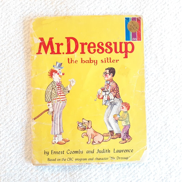 RARE Mr Dressup Vintage Storybook Ernest Coombs Judith Lawrence CBC Television Characters Casey Finnegan