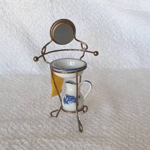 Dollhouse Wash Stand with Jug Basin Towel Mirror Wire Blue White Home Sweet Home