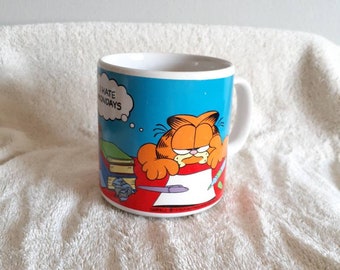 Details about Garfield Coffee Mugs and Cups, Garfield Funny Glass Mug Details about Garfield Coffee Mugs and Cups, Garfield Funny Glass Mug