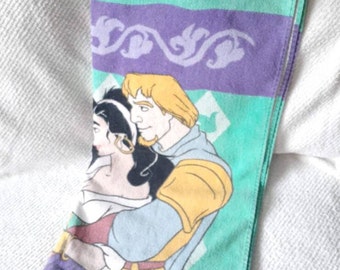 Bath Towel Hunchback of NotreDame Esmeralda 90's Disney Linens