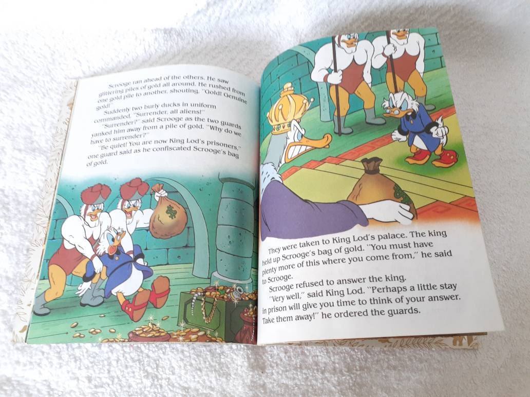 洋書 DuckTales: The Secret City Under the Sea il_1080xN.4332663410_7pal.jpg