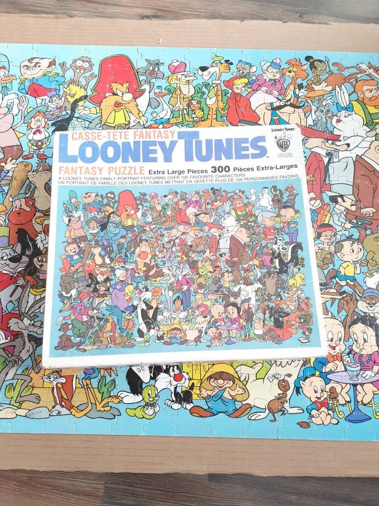 1990 Looney Tunes Fantasy 300 Piece Jigsaw Puzzle - Complete