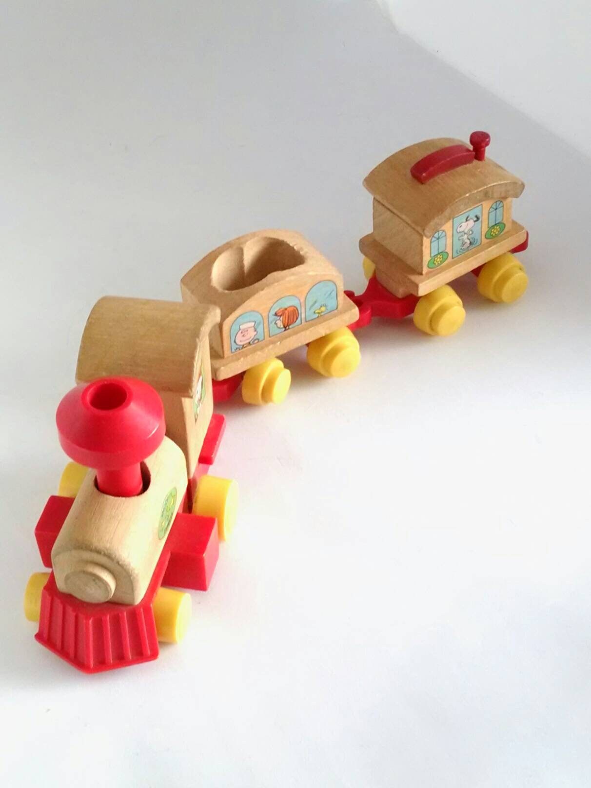 Snoopy Express Train Set Peanuts 