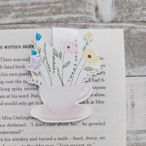 Teacup Magnetic Bookmark - Coffee Cup Magnetic Bookmark - Floral Bookmark - Flower Bookmark - Book Lover Gift - Reader Gift - Cute Bookmark