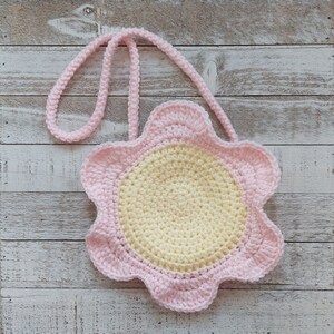 Toddler Purse - Girls Purse - Daisy Purse - Girls Crossbody Purse - Girls Handbag - Crochet Purse - Girl Gift - Pink Flower Purse