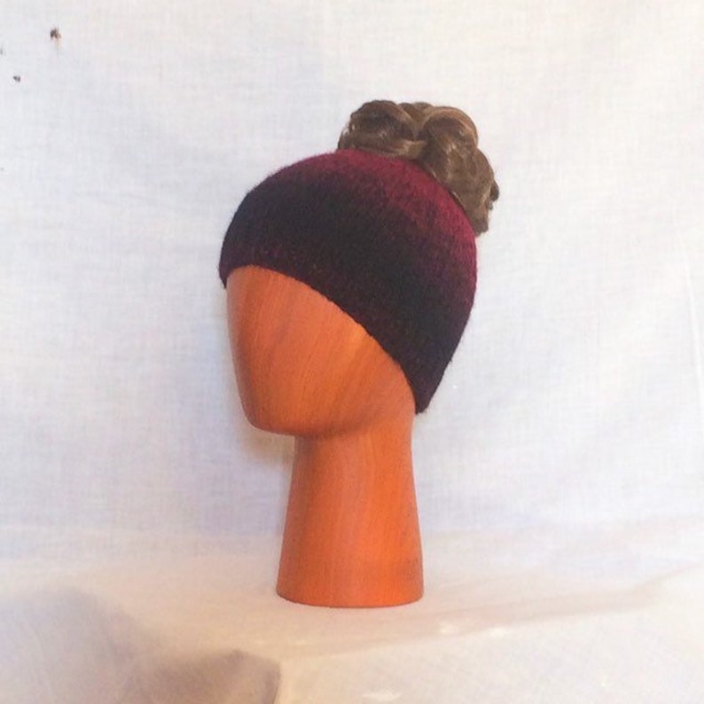 Red and Black Winter Hat Ponytail Hat Messy Bun Hat Knit Messy Bun Hat Red and Black Beanie Knit Ponytail Hat Winter Hat Beanie