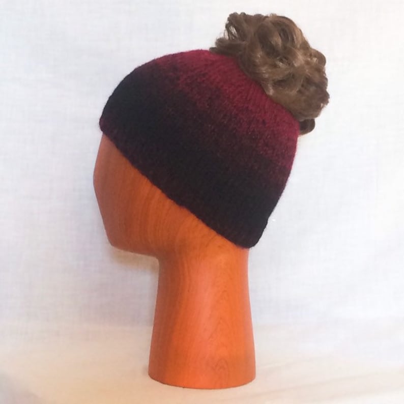 Red and Black Winter Hat Ponytail Hat Messy Bun Hat Knit Messy Bun Hat Red and Black Beanie Knit Ponytail Hat Winter Hat Beanie
