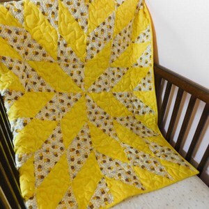Bee Kind Baby Quilt – Soft Reversible Nursery Blanket, Handmade Toddler Quilt, Machine Washable, 32x44 Inches