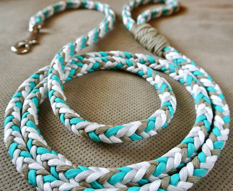 CUSTOMIZABLE Paracord Dog Leash Handmade Out of 550 Paracord. Etsy