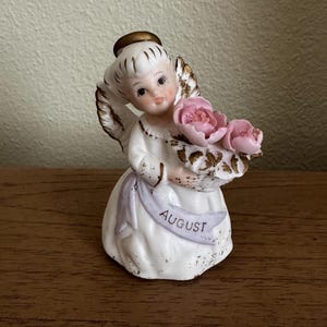 アンティークエンジェル VINTAGE DECEMBER ANGEL FIGURINE – NAPCO #3332 – POINSETTIAS