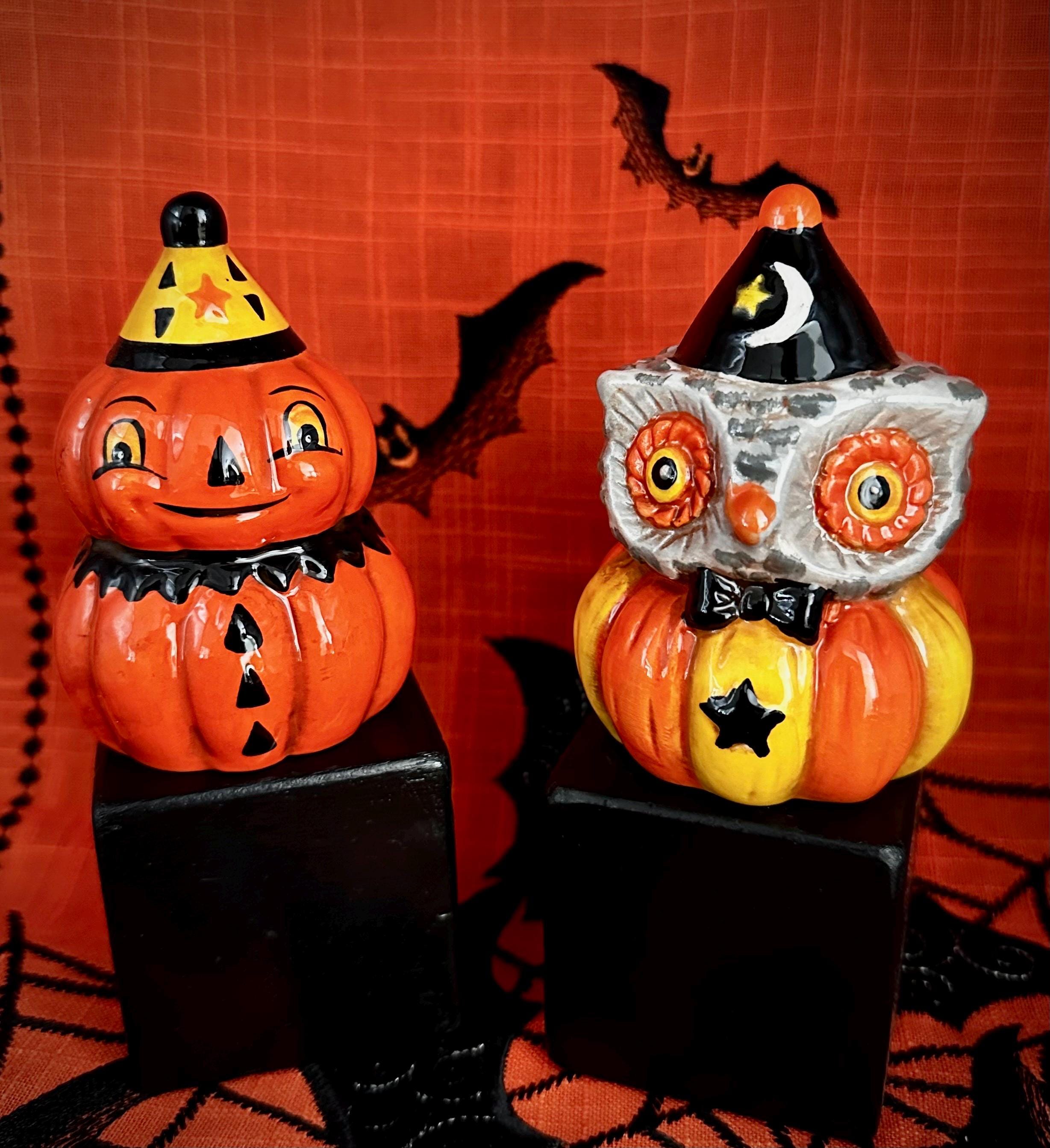 Johanna Parker Halloween Pumpkin and Owl Salt & Pepper Shakers NIB