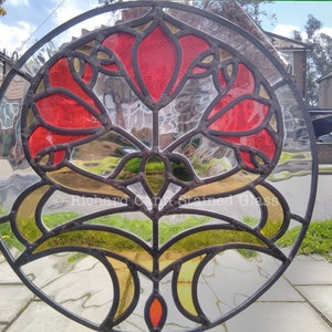 Leaded light stained glass window panel, ornament or suncatcher floral. A1543n