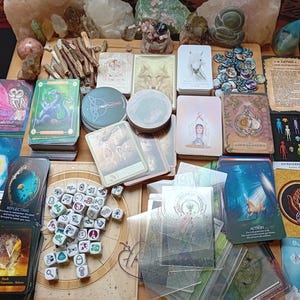 Doze Meses Extremo Extenso Detalhado Preciso Pessoal Combinação Psíquica Adivinhação Leitura Anjos Tarot Lenormand Dados Árvore Runas Fortuna