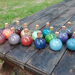 Color Changing Potion Gift Nerdy DnD Ren Faire Cosplay Accessory/DECOR (round bottle)